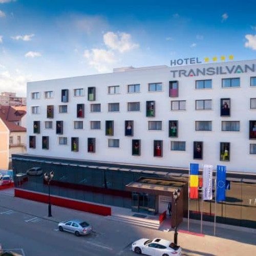 Hotel Transilvania caută amintiri de la oaspeți pentru aniversarea de 10 ani