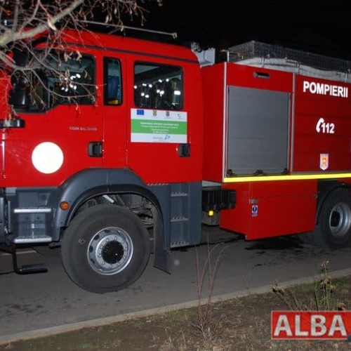 Incendiu în Aiud: Pompierii au intervenit rapid