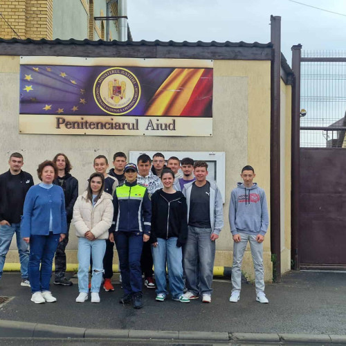 activități de prevenire a consumului de droguri la Cugir și Aiud