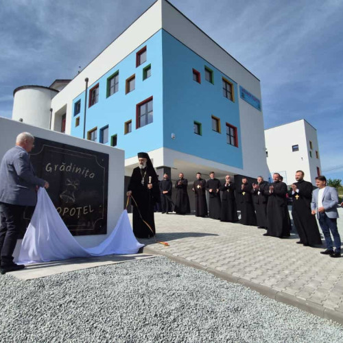 Inaugurarea grădiniței „Clopotel” din Alba Iulia, construită cu fonduri proprii