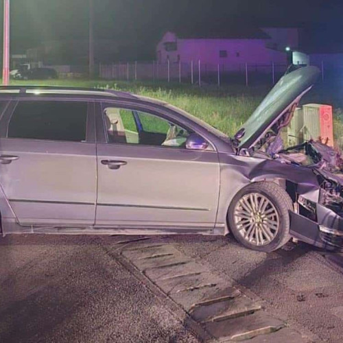Accident rutier la Sebeș: doi tineri răniți după coliziunea a două mașini