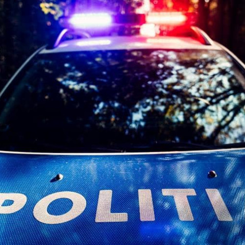 Un bărbat de 75 de ani, din Alba Iulia, a fost reținut de poliție după ce a provocat un accident rutier. Conform informațiilor citate de alba24.ro, el a intrat în coliziune cu mașina din fața sa, pe strada Alexandru Ioan Cuza. La testarea cu etilotestul, rezultatul a fost de 0,76 mg/l alcool pur în aerul expirat.