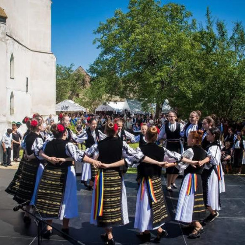 festivalul „Cultura pentru Cultura” 2025 începe pe 15 iunie la Cetatea Greavilor din Garbova