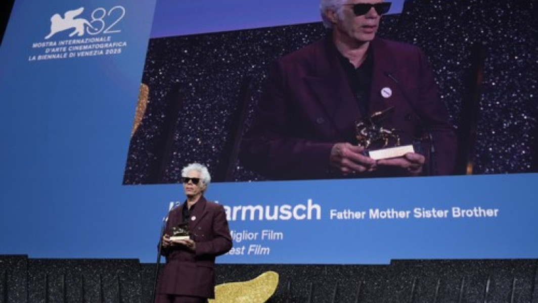 Jim Jarmusch câştigă Leul de Aur la Veneția pentru filmul Father Mother Sister Brother