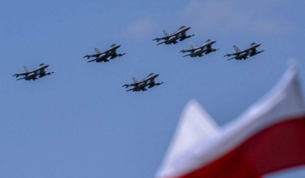 Polonia își intensifică apărarea aeriană după incidente cu drone rusești
