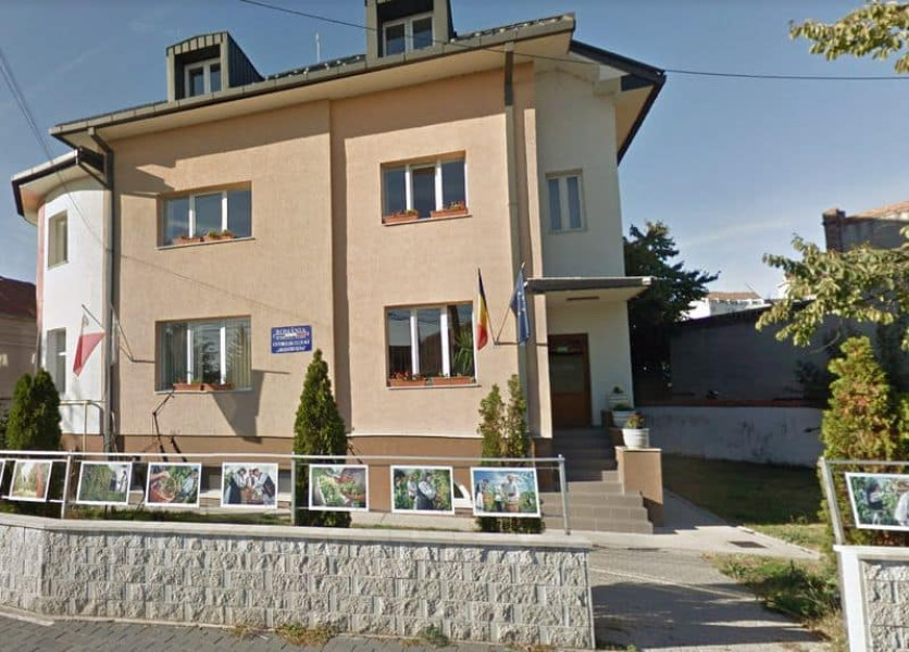Înscrieri pentru anul 2025-2026 la Școala de Arte și Meșteșuguri din Alba Iulia