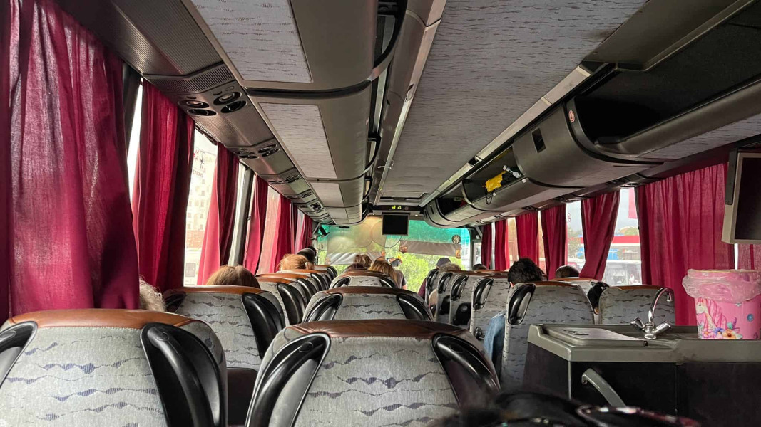 Consiliul Județean Alba prelungește contractele pe 13 trasee de transport public